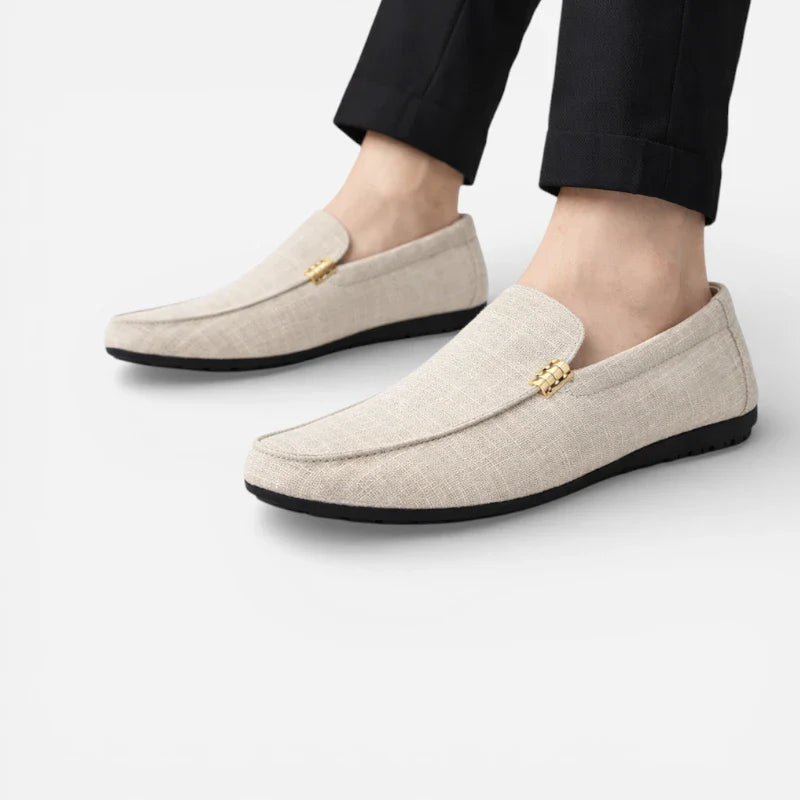 Mocassin Tissu Beige Casual Chic Avec Barrette Dorée Pour Homme