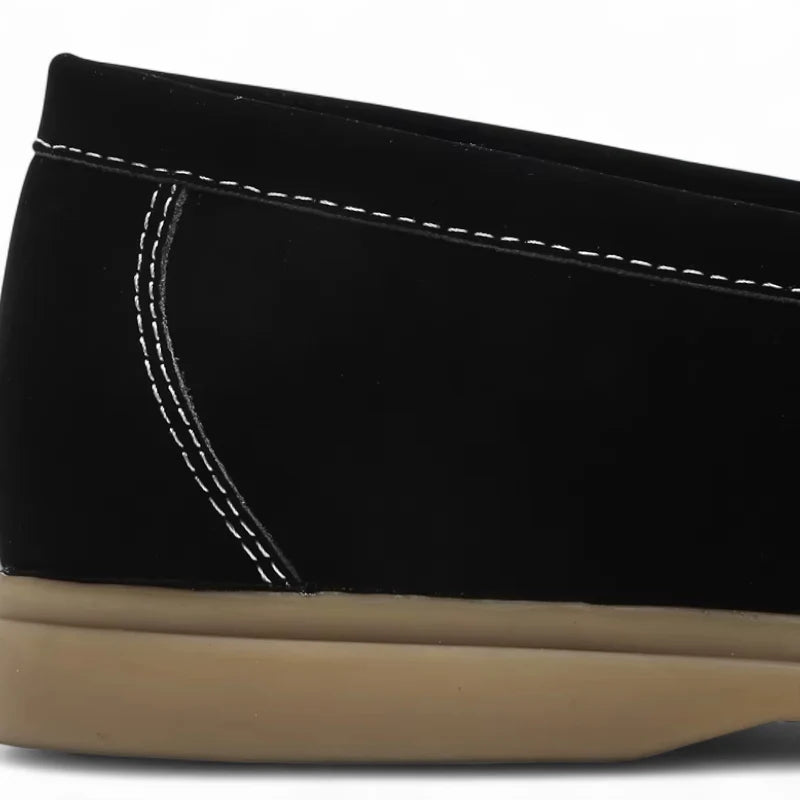Mocassin En Daim Noir Semelle Beige Pour Homme