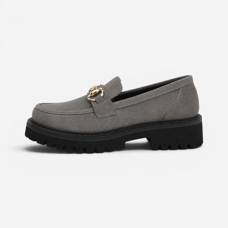 Mocassin Plateforme Compensé Gris Avec Chaine Dorée Femme