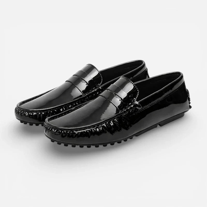 Mocassin Noir Vernis Pour Femme