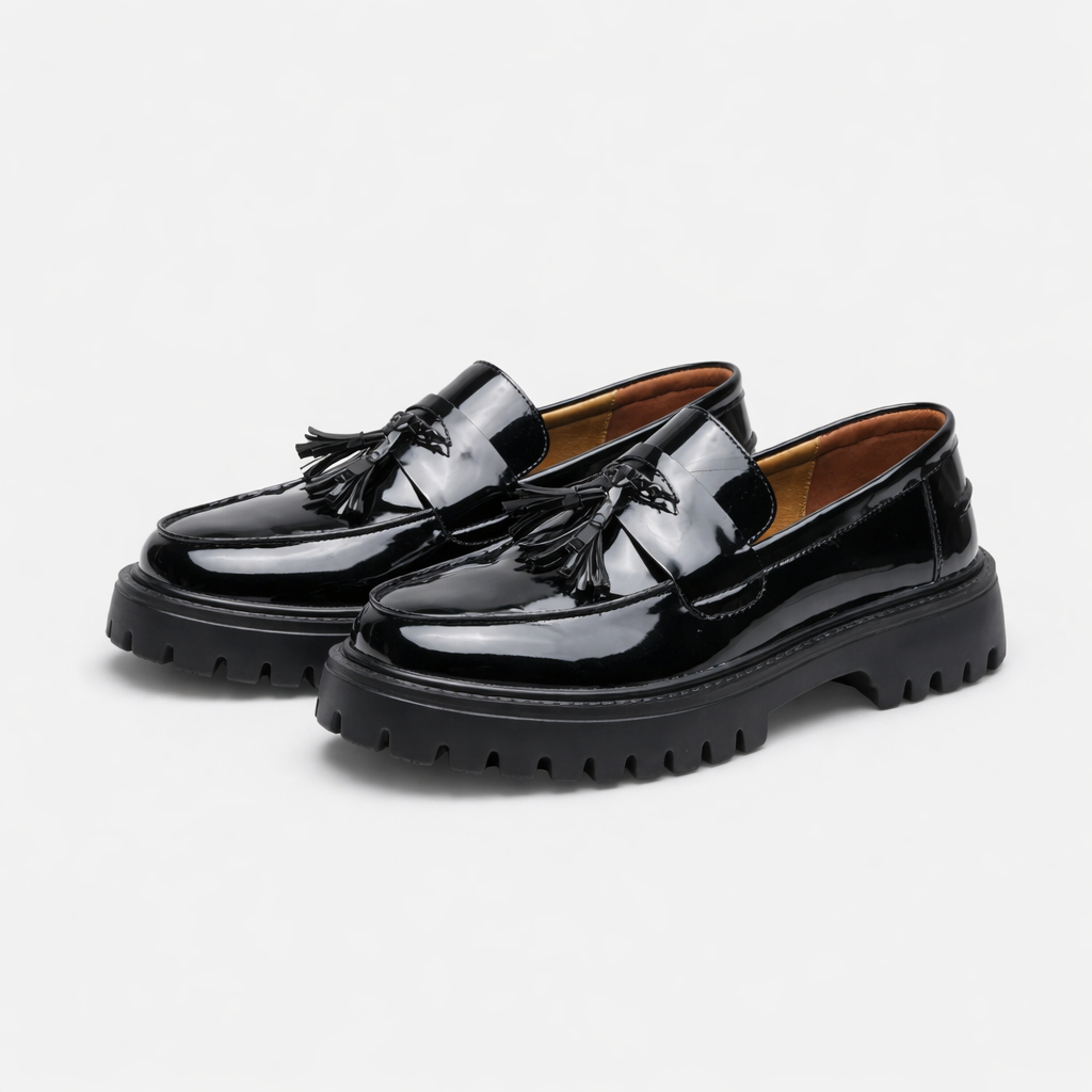 Mocassin Compensé En Cuir Vernis Noir à Gland Pour Homme