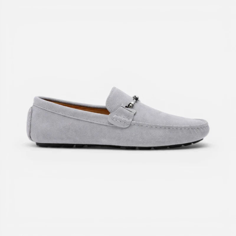Mocassin En Daim Gris Avec Chaine Pour Homme