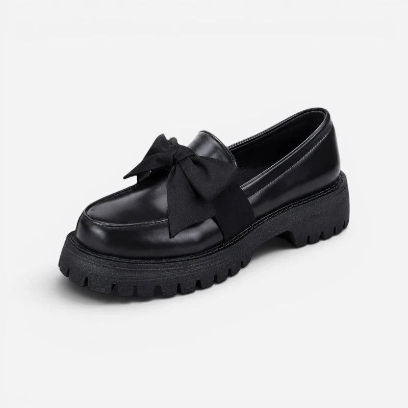 Mocassin Compensé En Cuir Noir Mate À Noeud Papillon Pour Femme