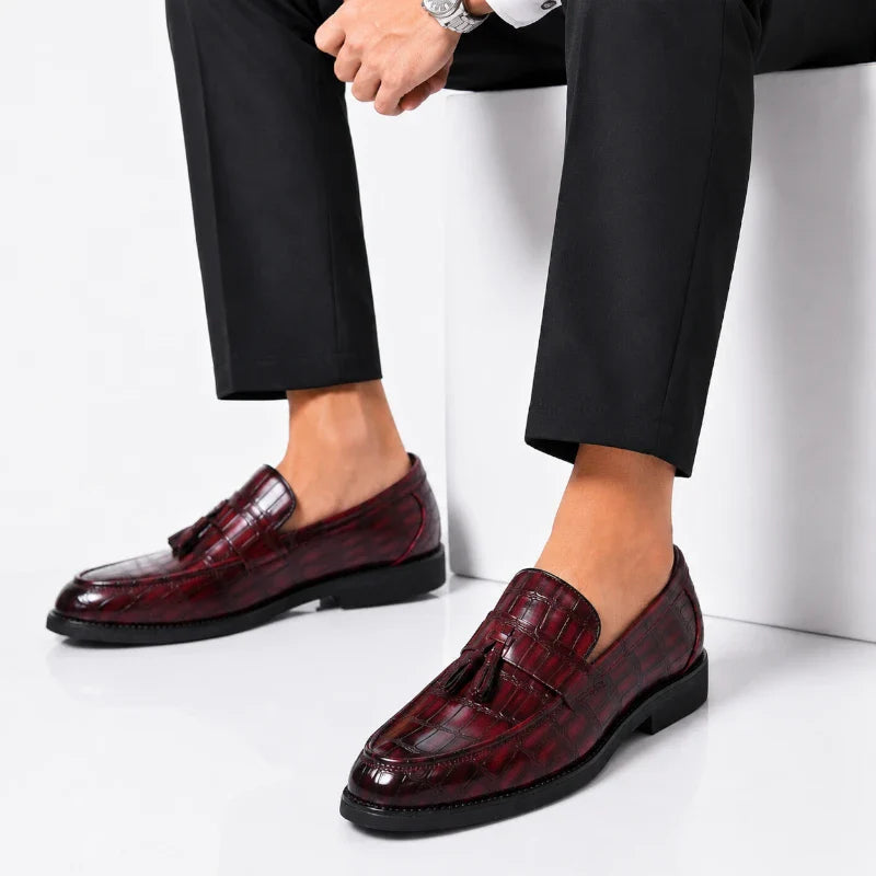 Mocassin Habillé Rouge Bordeaux À Glands Cuir Crocodile Homme