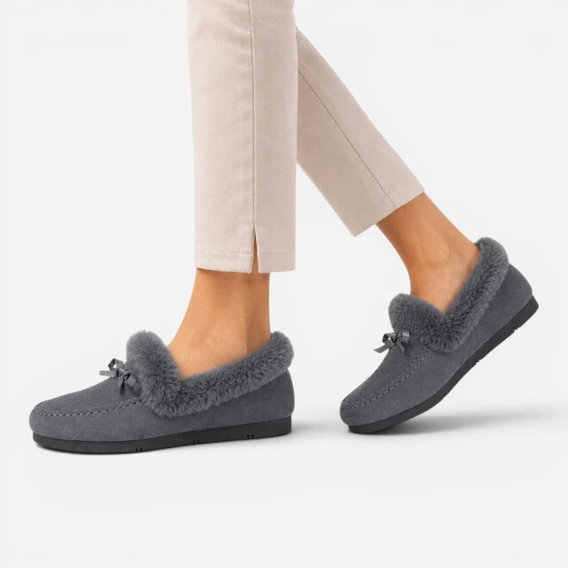 Chausson Mocassin Daim Gris Fourré Doux Avec Noeud Femme