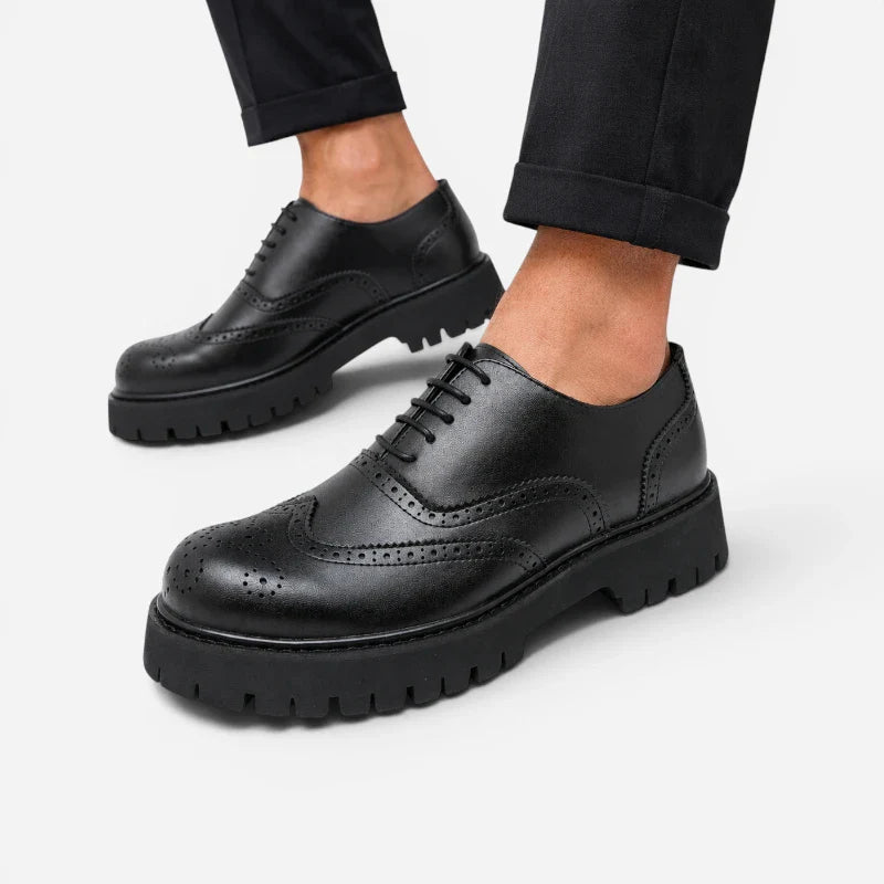 Mocassin Derby Plateforme Compensé Noir Mat À Lacets