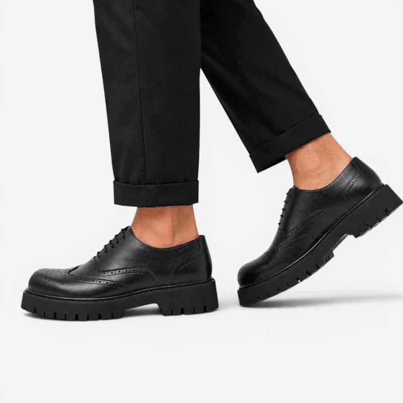 Mocassin Derby Plateforme Compensé Noir Mat À Lacets