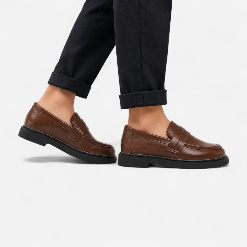 Mocassin Compensé En Cuir Lisse Marron Pour Fille Chic À Talon