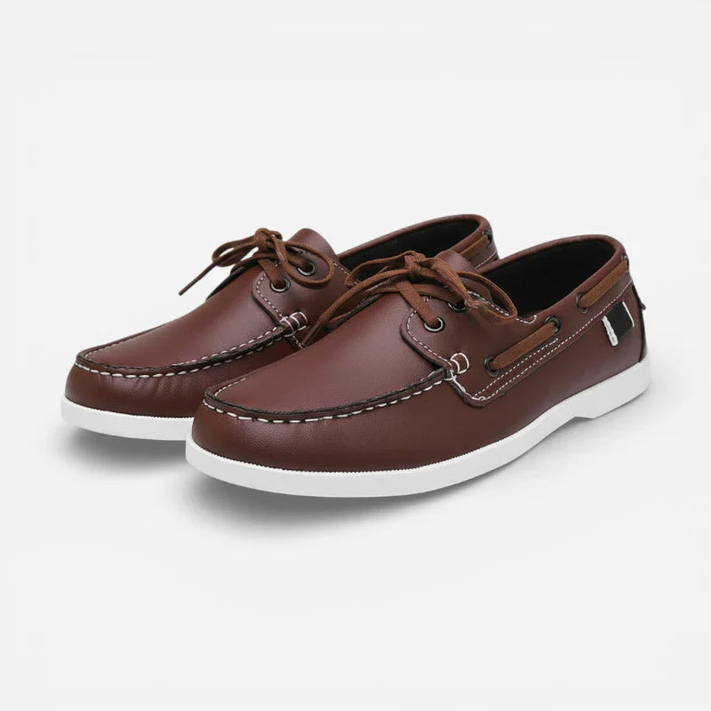 Mocassin Bateau à Lacet Cuir Lisse Marron Pour Homme