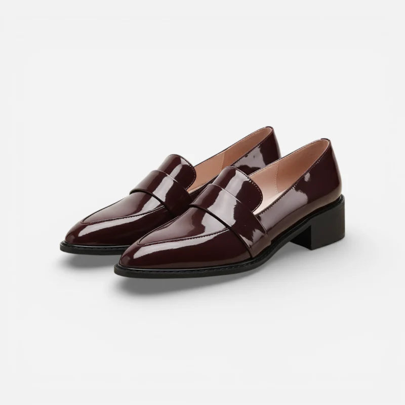 Mocassin En Cuir Bordeaux Vernis Brillant à Talon Femme