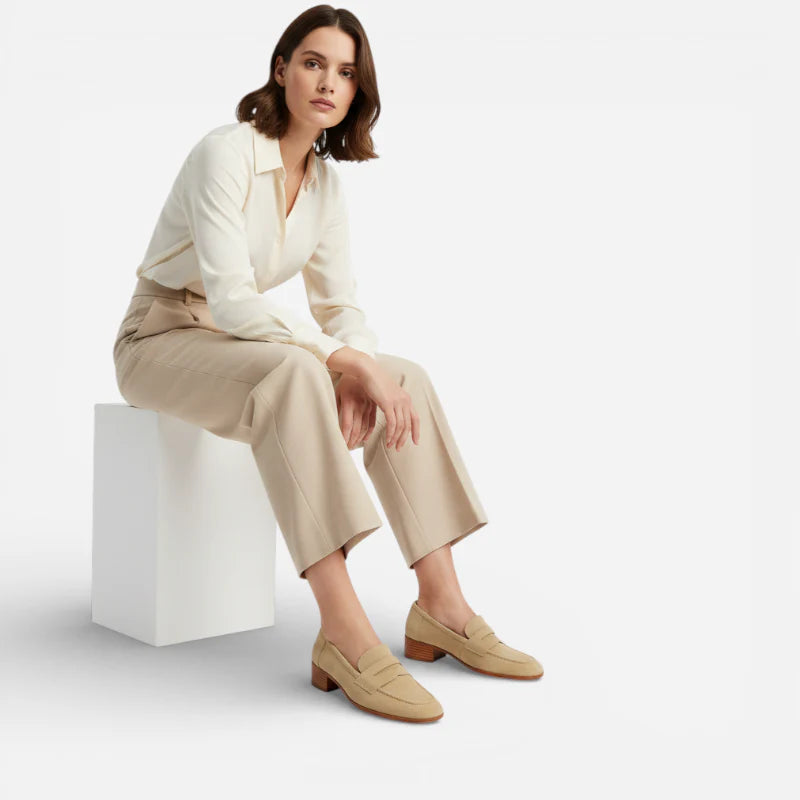 Mocassin Beige Pour Femme En Daim à Talon