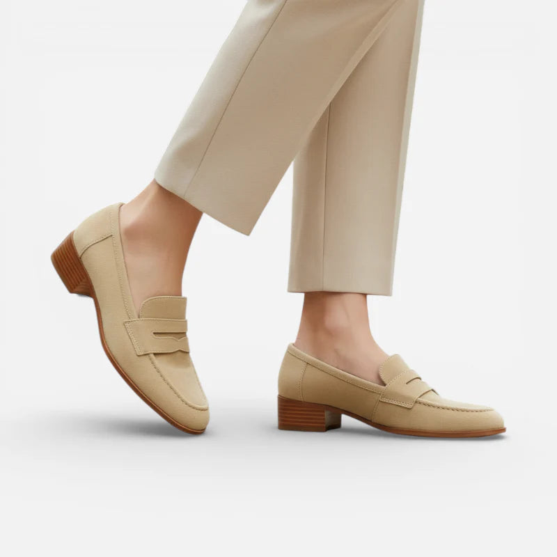 Mocassin Beige Pour Femme En Daim à Talon