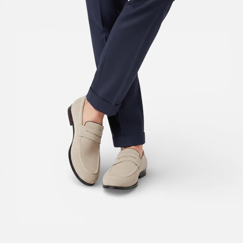 Mocassin En Daim Beige à Talon Pour Homme