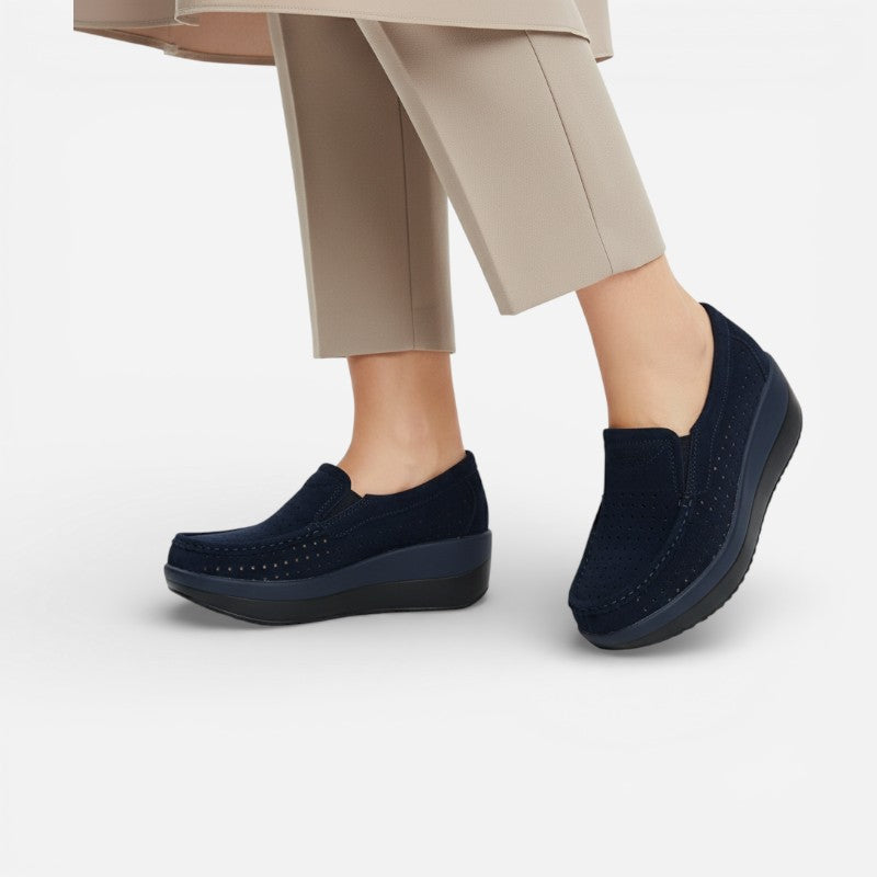 Mocassin En Daim Bleu Marine Plateforme Respirant Femme