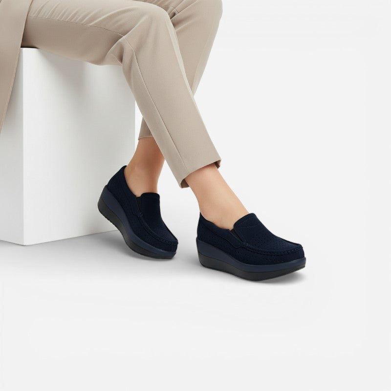 Mocassin En Daim Bleu Marine Plateforme Respirant Femme