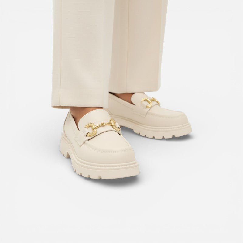 Mocassin Compensé En Cuir Blanc Et Chainette Pour Femme