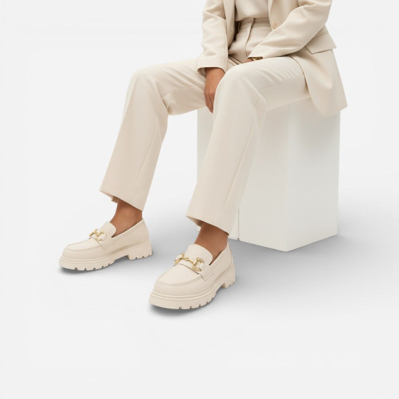 Mocassin Compensé En Cuir Blanc Et Chainette Pour Femme