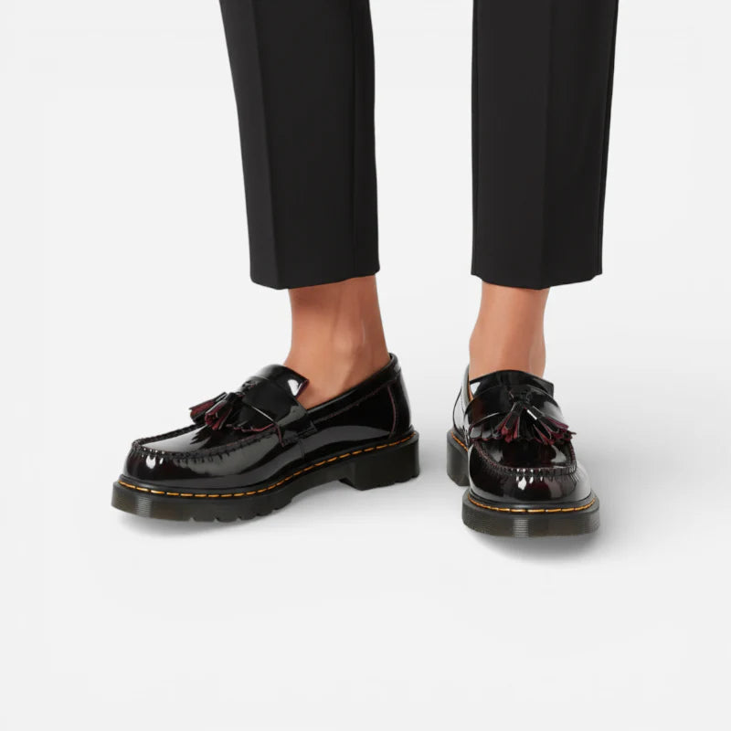 Mocassin En Cuir Vernis Noir Et Bordeaux À Glands Et Frange Femme
