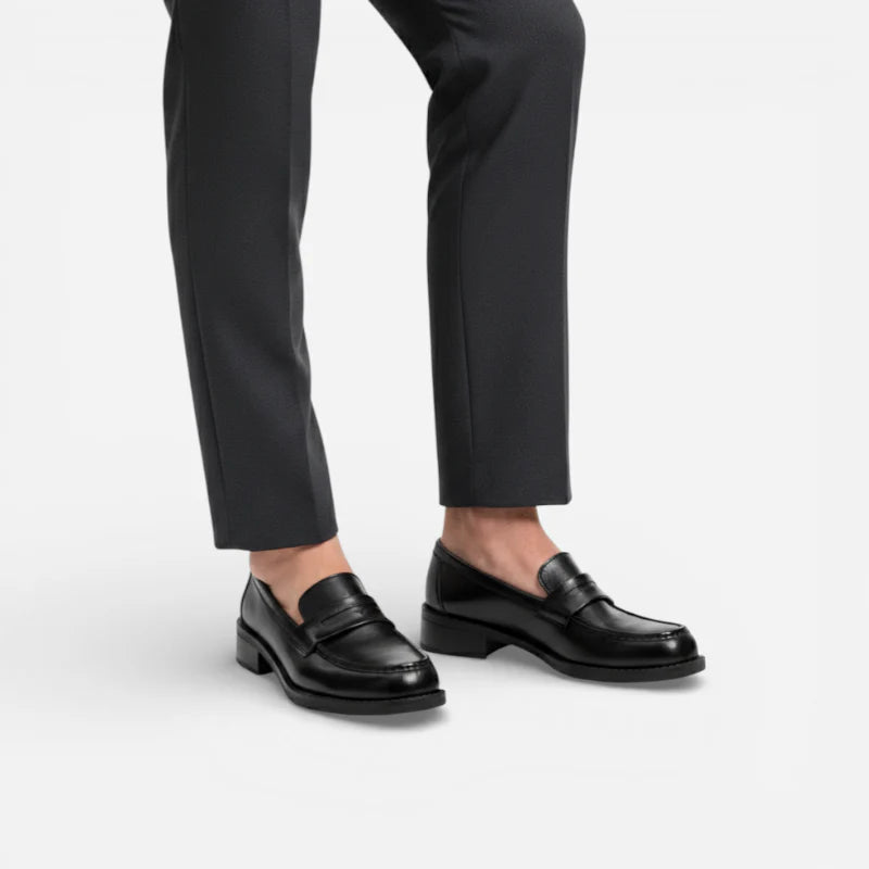 Mocassin En Cuir Vernis Noir à Talon Pour Femme