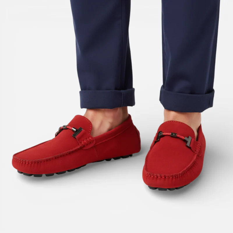 Mocassin En Daim Rouge Avec Chaine Pour Homme