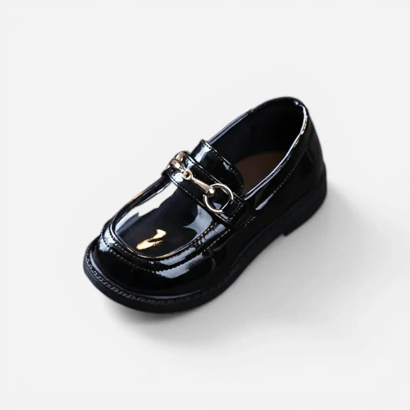 Mocassin Compené Pour Fillette En Cuir Noir Vernis à Mors