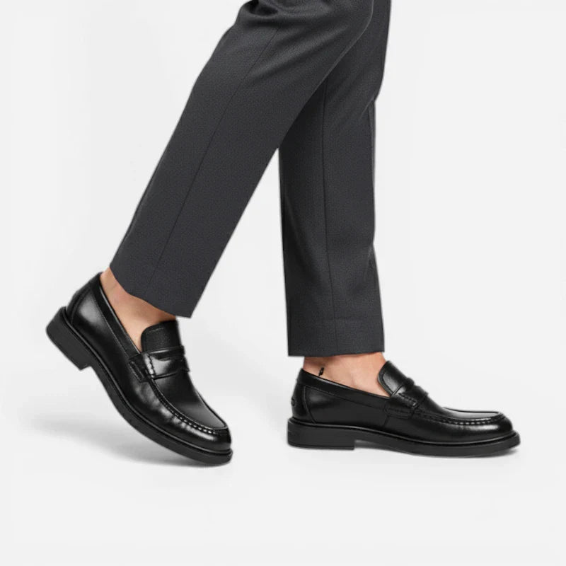Mocassin Homme à Talon En Cuir Vintage Noir Vernis Classe Pour Costume Et Mariage