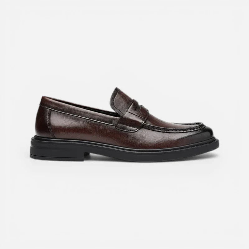 Mocassin Homme à Talon En Cuir Vintage Marron Foncé Vernis Classe Pour Costume Et Mariage