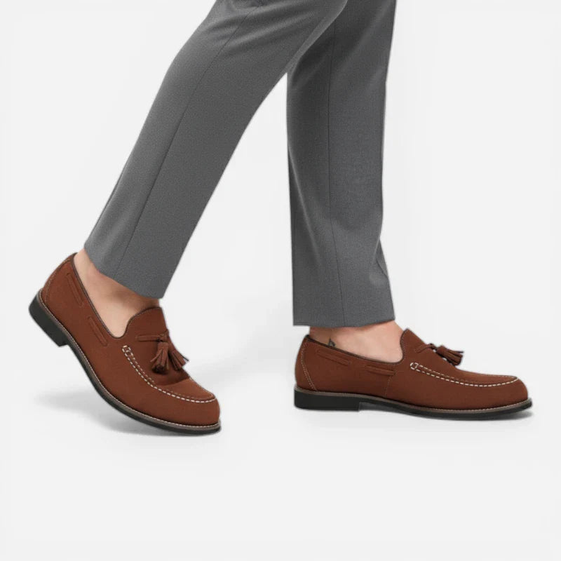 Mocassin En Daim Marron Semelle Noire Homme