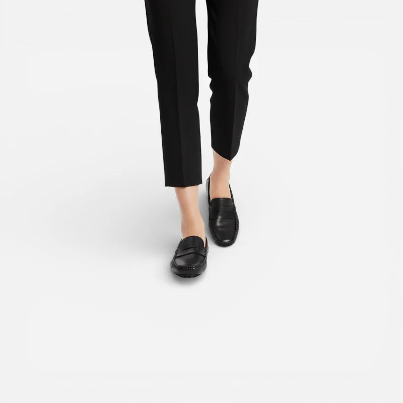 Mocassin En Cuir Mat Noir Pour Femme
