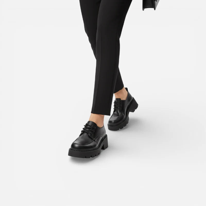 Mocassin À Lacet Plateforme Et Talon Noir Pour Femme