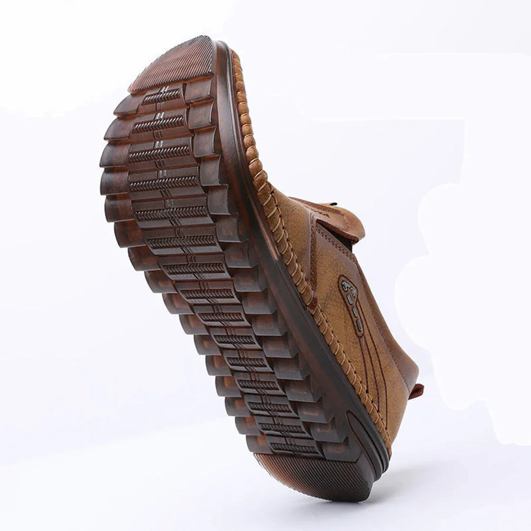 Mocassin En Cuir Marron Pour Homme à Motifs