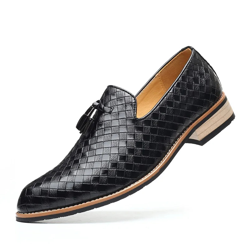 Mocassin Noir Avec Gland En Cuir Vernis Homme