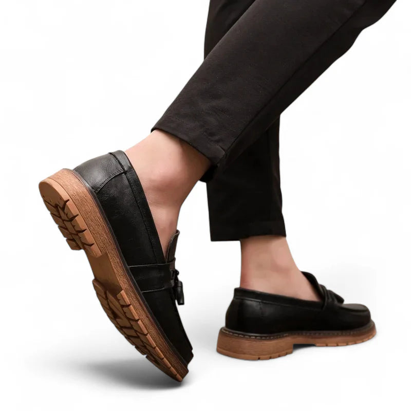 Mocassin Noir à Gland Semelle Marron Homme