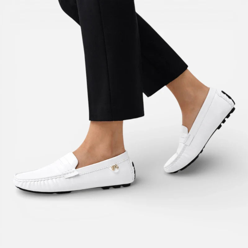 Mocassin En Cuir Vernis Blanc Pour Femme