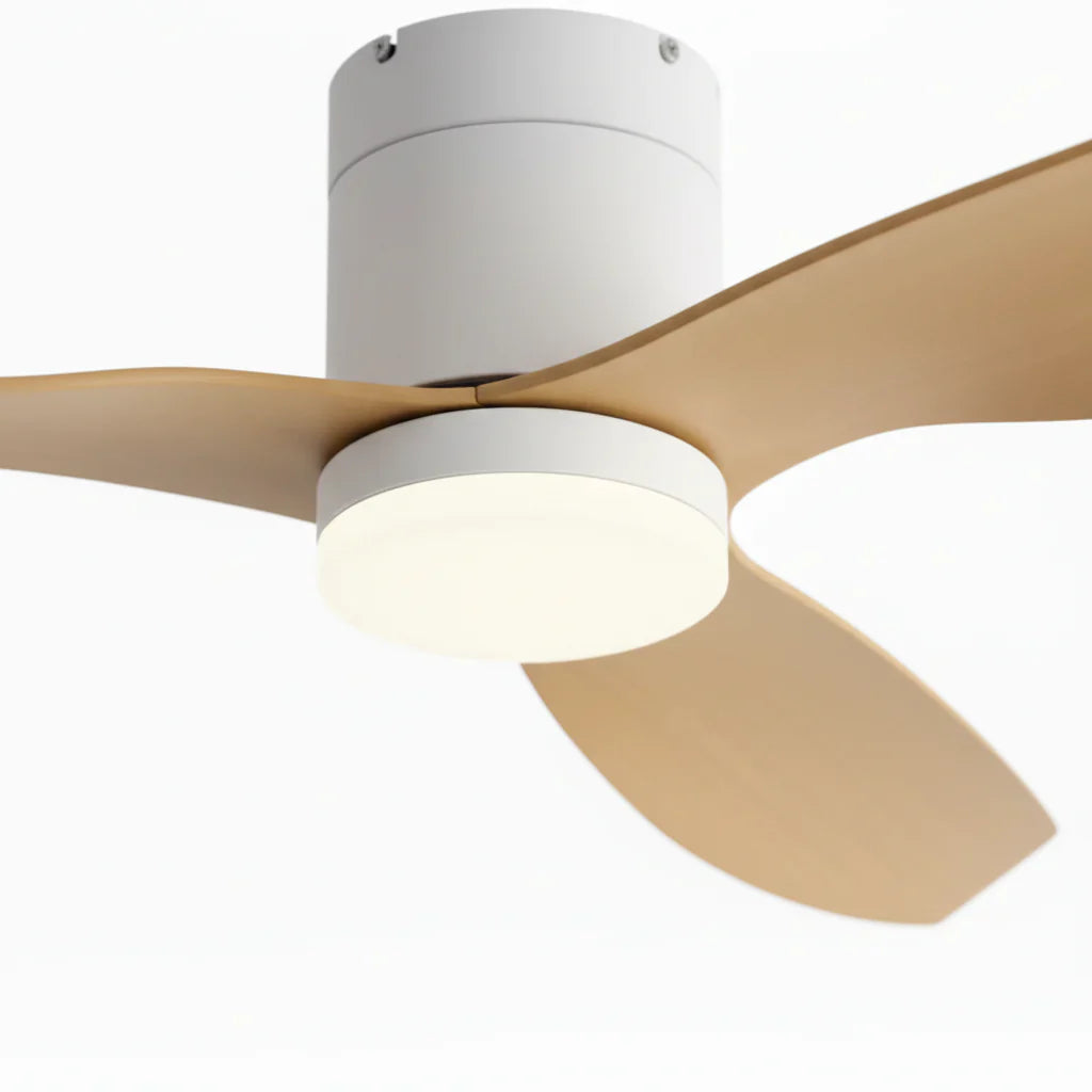 Lyra | Ventilateur LED intégrée blanc et bois clair