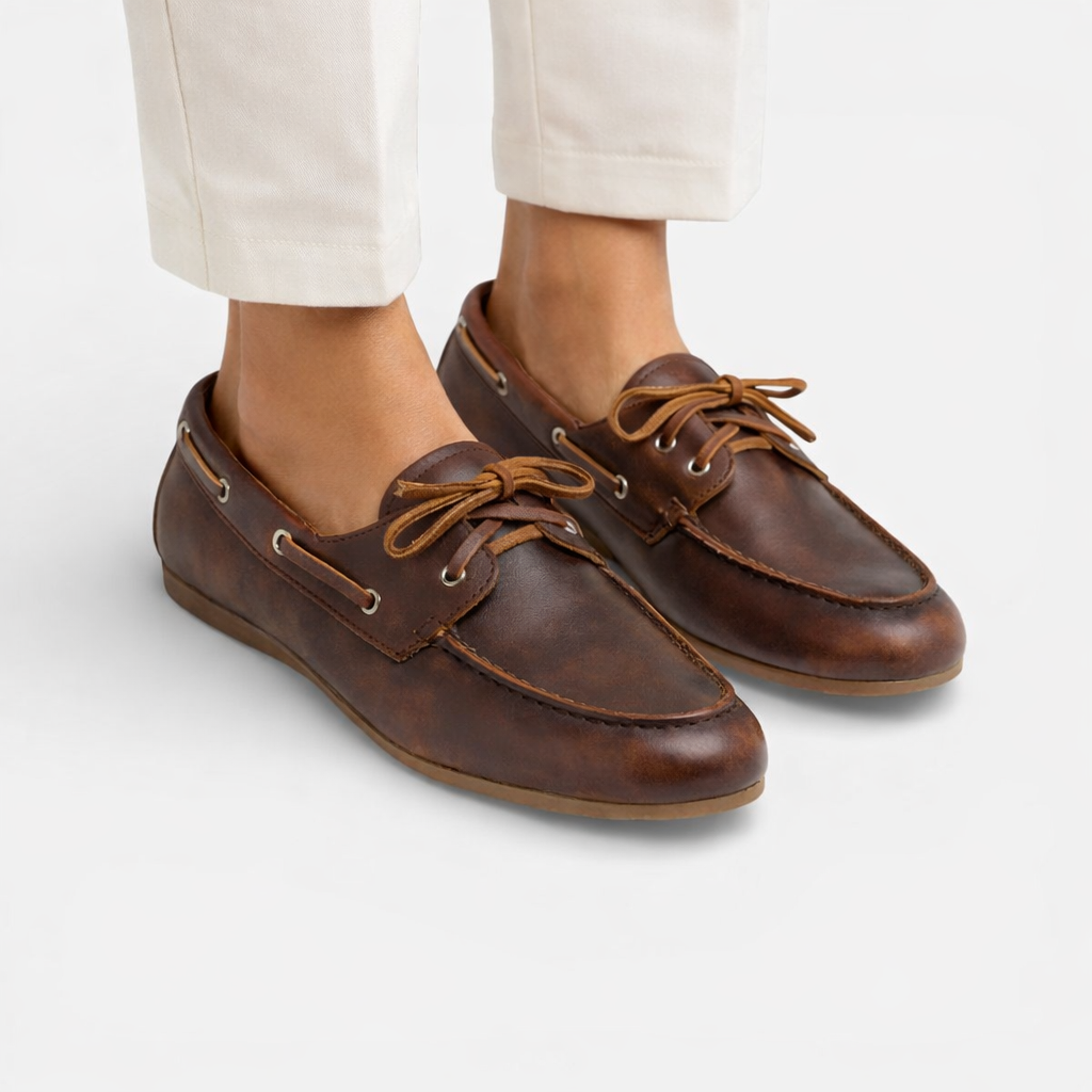 Mocassin En Cuir Marron Foncé à Lacets Pour Femme