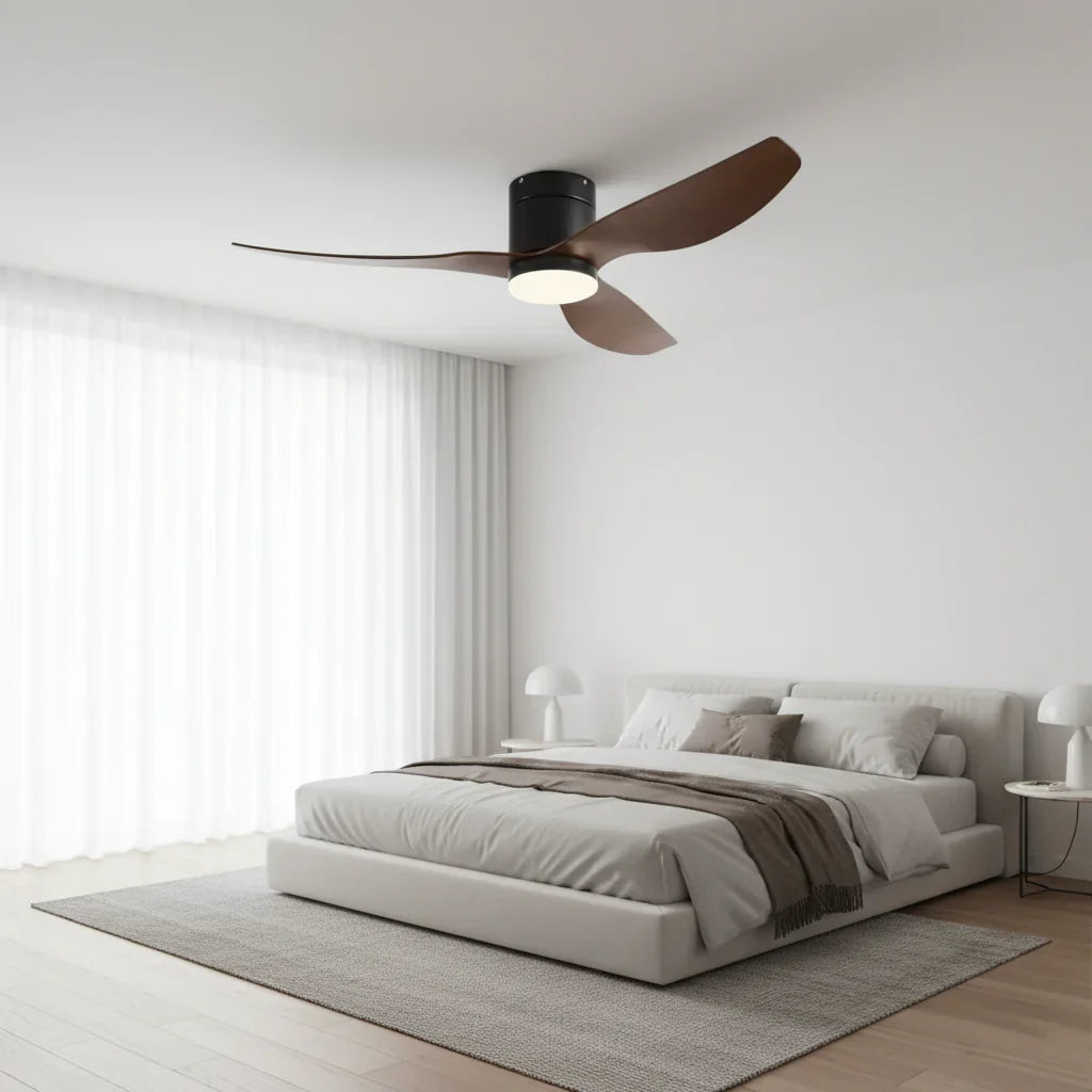 Selene | Ventilateur LED intégrée noir et bois foncé